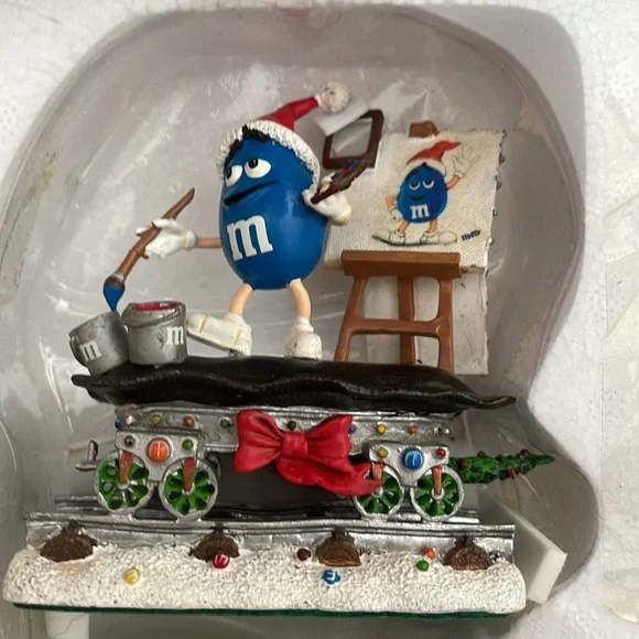 The M&M’s Holiday Express Train 
Danbury Mint - Picture 5 of 6